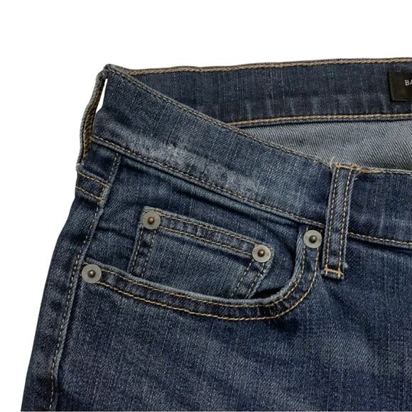 Banana Republic Girlfriend Jeans Size 26 / 2 Crop Cuffed Ankle Length Dark Wash - Picture 7 of 13